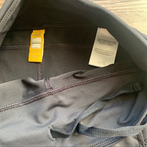 Lole Black high waisted Mesh Paneled Crop Leggings - Picture 4 of 6